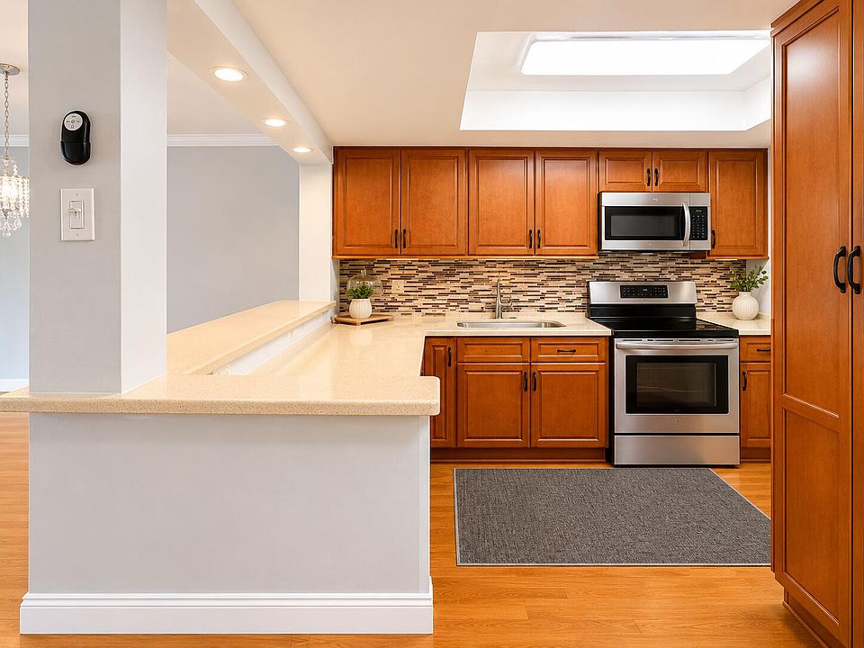 1st image of 1201 Hillcrest Court #315