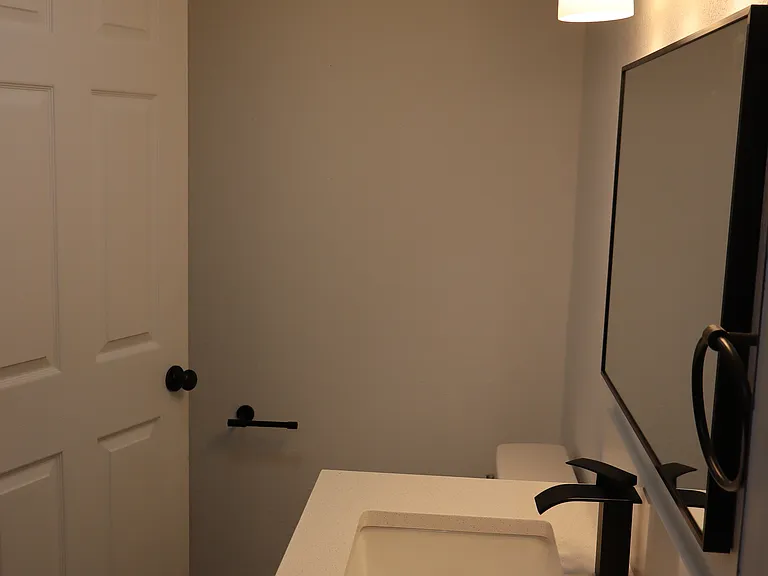 2002 S Worchester Way — Photo 36