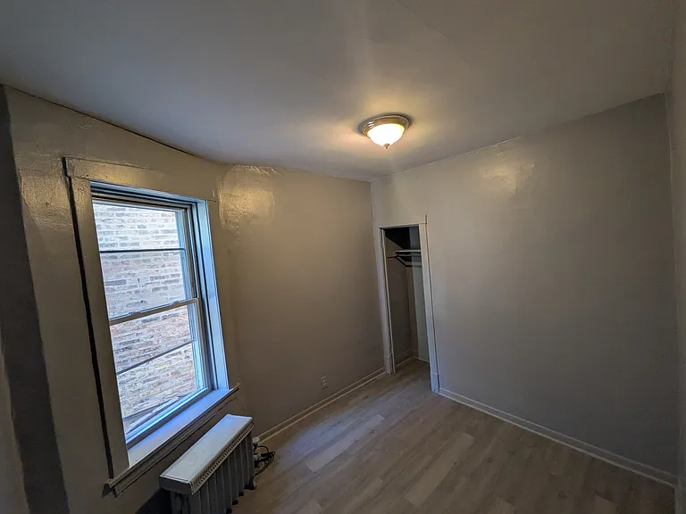 7227 N Damen Ave #1 — Photo 5