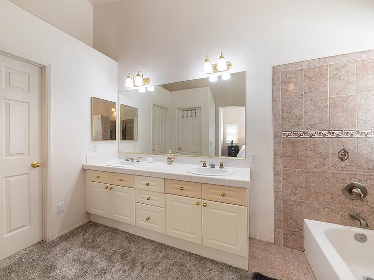 11857 Saint Andrews Pl — Photo 19