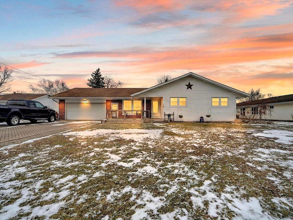 1st image of 3904 Memory Ln