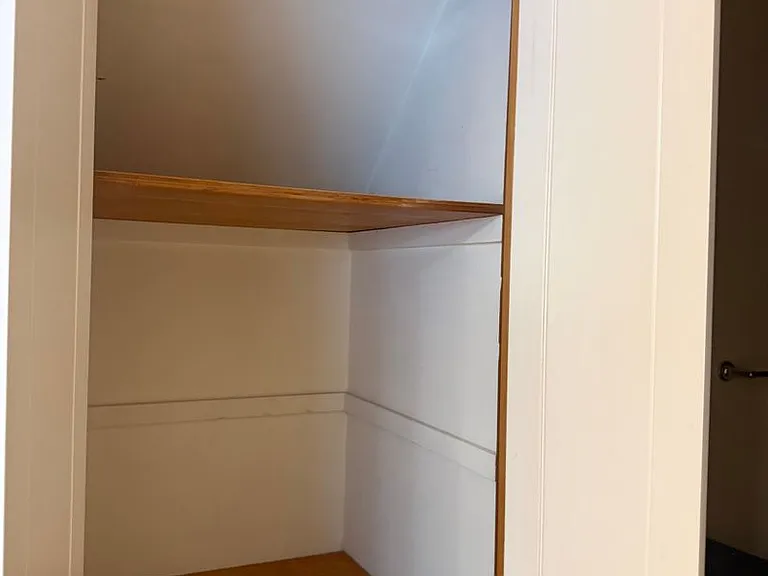 Boston Manor Apartments — Photo 8