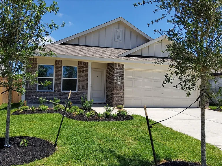 26810 Scarlet Willow Dr — Photo 2