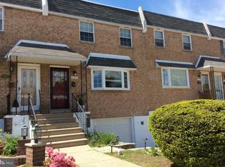 10222 W Keswick Rd, Philadelphia, PA 19114