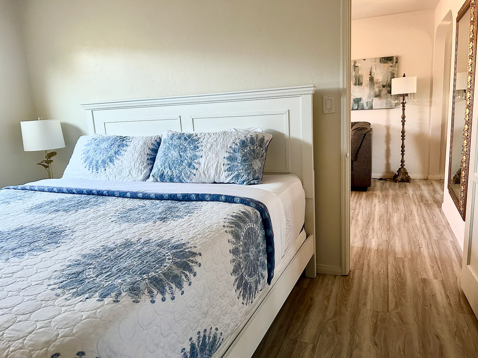 1 bed, $3,400 — Photo 4