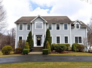 213 Upper Grassy Hill Rd, Woodbury, CT 06798