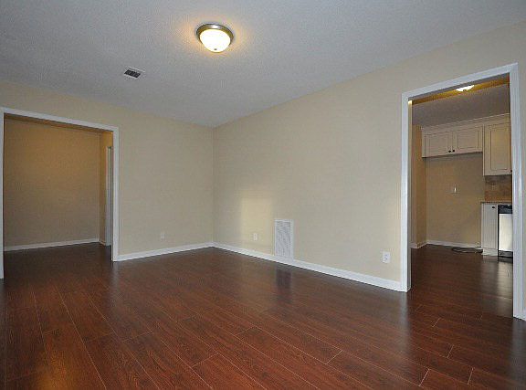 2nd image of 206 Biltmore Dr