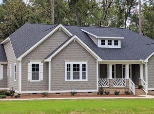 160 Tucker Rd, Whispering Pines, NC 28327