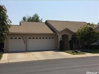 2408 Turning Leaf Dr photo 1