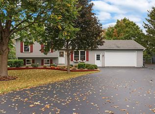 8717 Cambridge Rd, Kingston, IL 60145