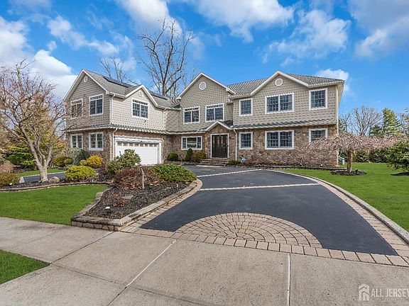 5th image of 896 Kearney Dr
