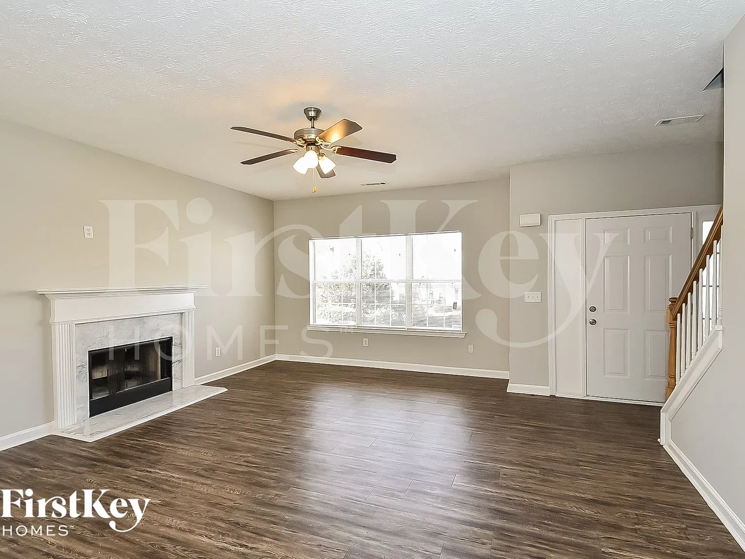 3 bed, 2.5 bath, 1754 sqft, $2,135 — Photo 4