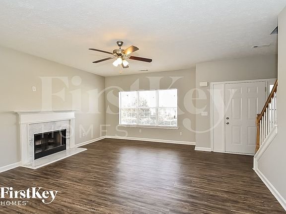 4th image of 4524 Swan Trce