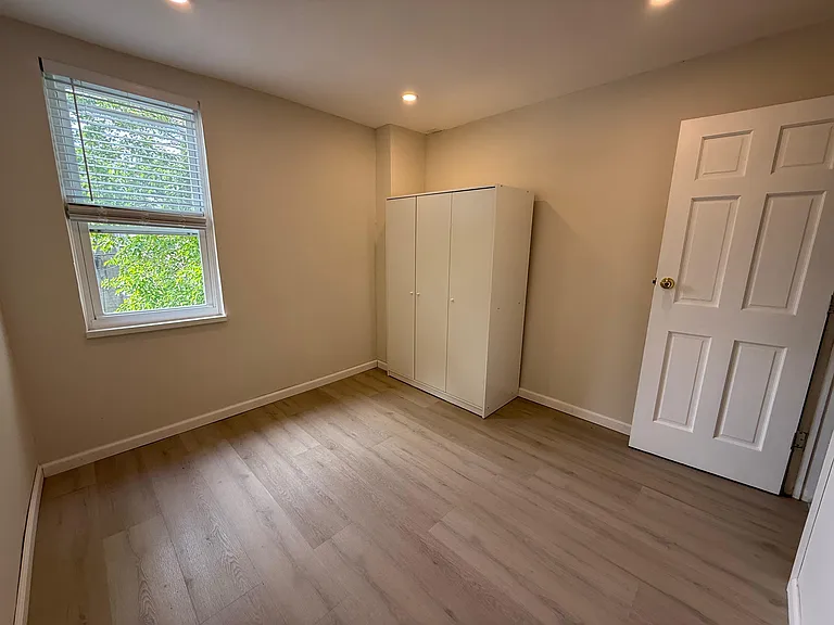 824 Elm St — Photo 25