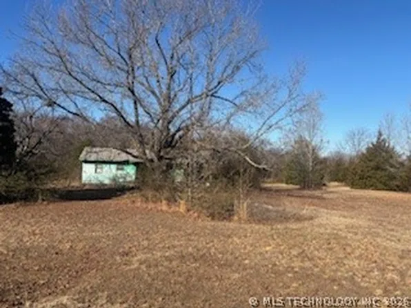 18185 Highway 266, Henryetta, OK 74437