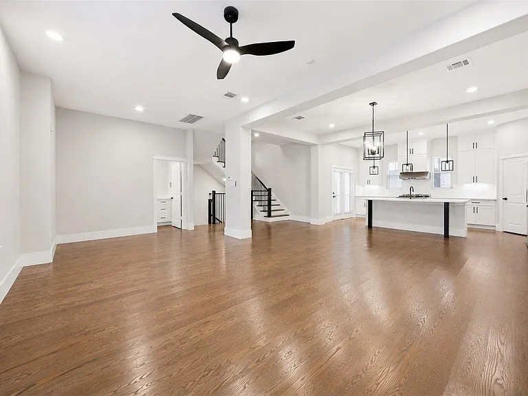 1421 23rd St #B — Photo 11