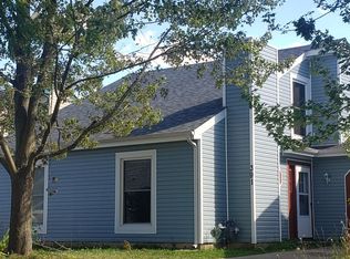 391 Dakota Ct, Round Lake Beach, IL 60073