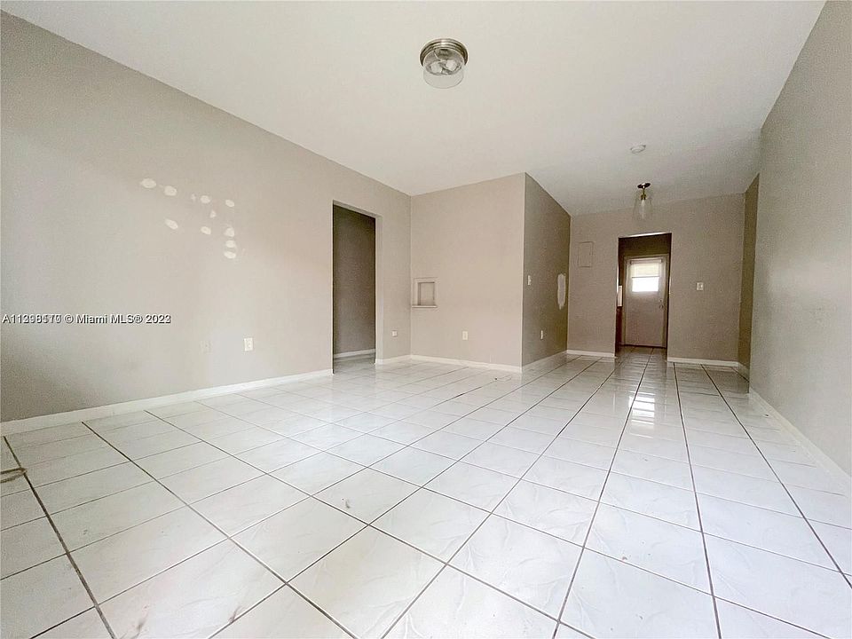 1st image of 7625 Carlyle Ave APT 3