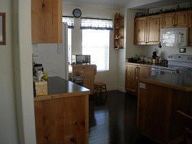 2nd image of 2958 E Somerset Dr