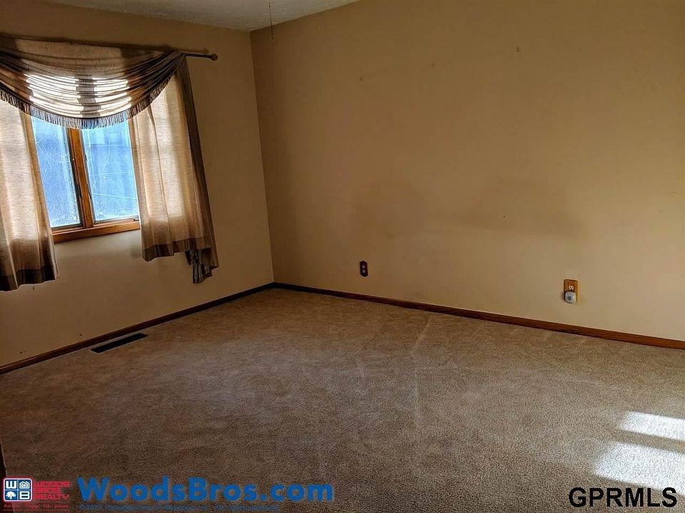 2nd image of 4007 Lindsey Cir