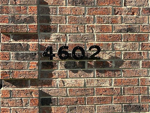 2nd image of 4602-203 Parliament Dr