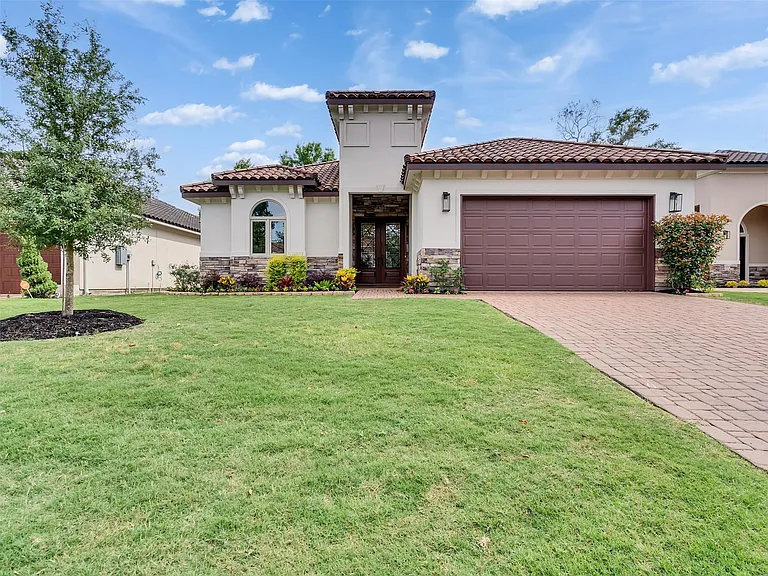 16011 Bridges Fairway Ln — Photo 9