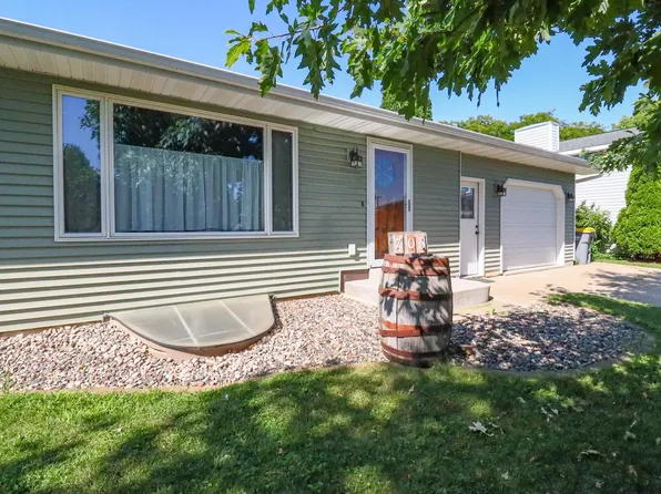 706 11th STREET SOUTH South, La Crescent, MN 55947