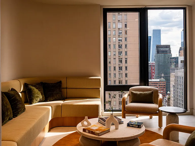250 W 49th St #22101 — Photo 21