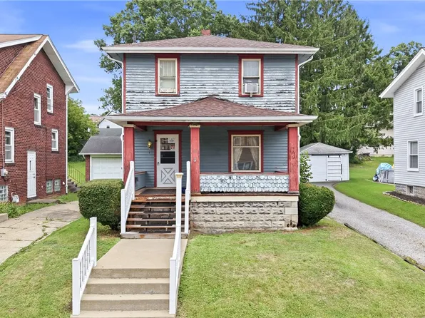 85 Flowers Ave, Sharon, PA 16146