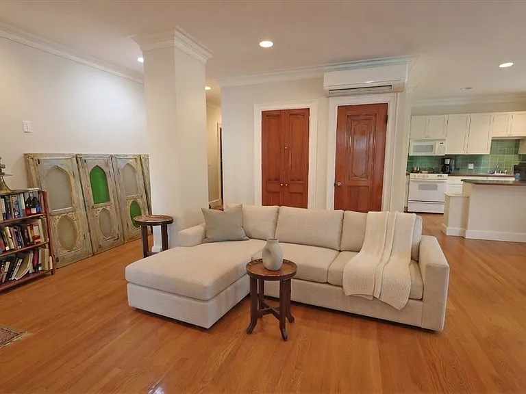 1514 Beacon St #36 — Photo 7