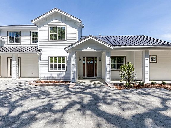 3rd image of 1147 Stonybrook Dr