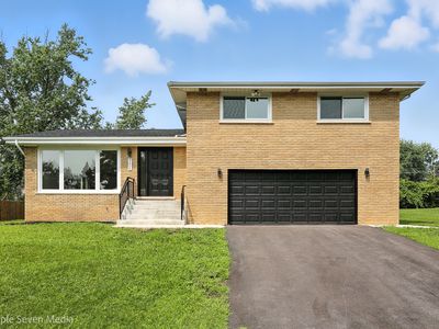 9318 S 87th Ave, Hickory Hills, IL, 60457