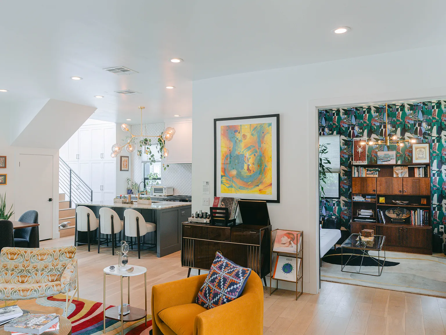 3 bed, 2800 sqft, $7,500 — Photo 3