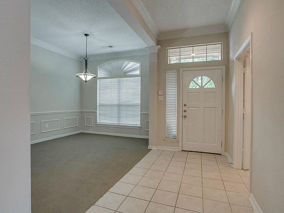 4th image of 4281 Lake Bluff Dr