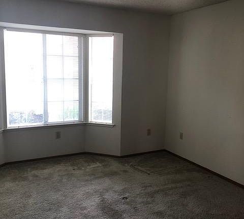 5th image of 7613 Sunstar Ln