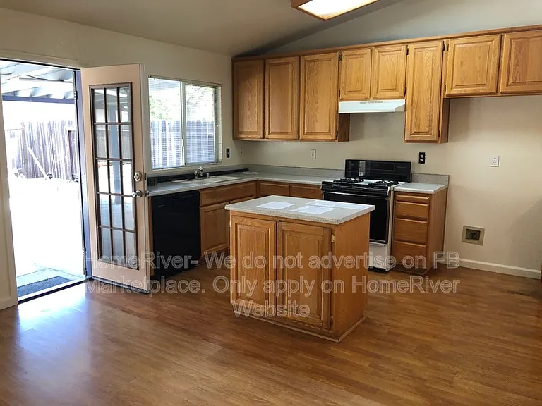 8575 New Valley Way — Photo 7