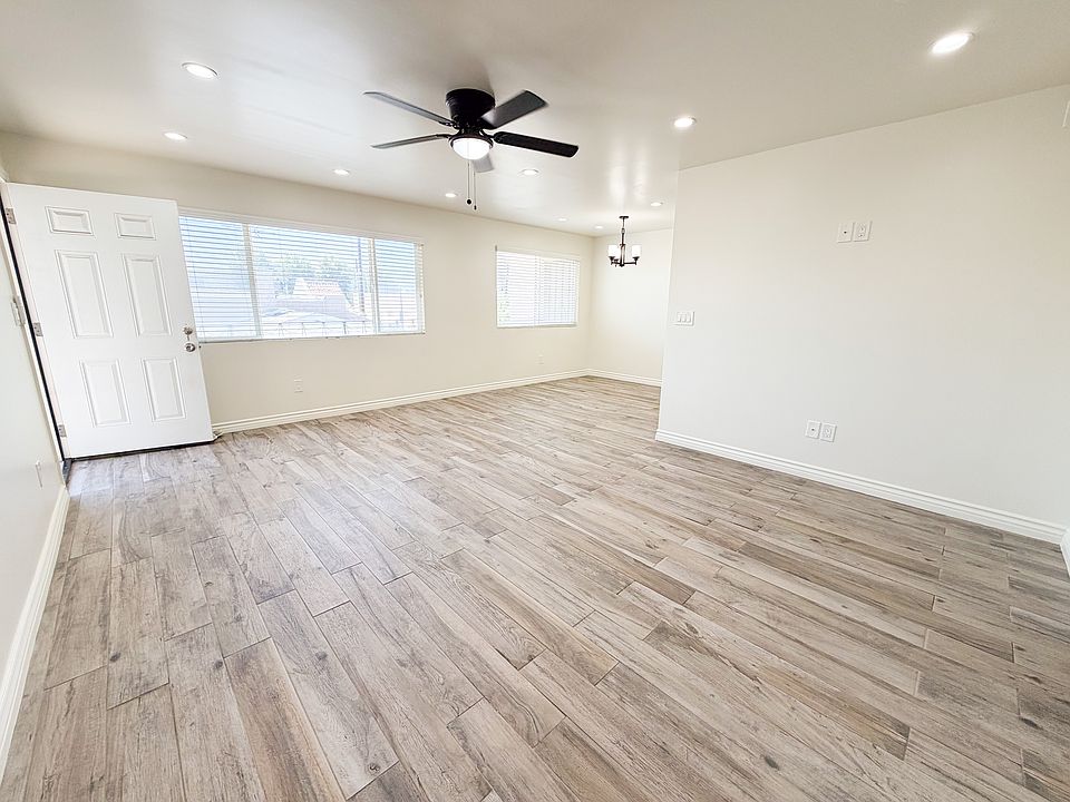 1st image of 5130 Wood Ave APT E