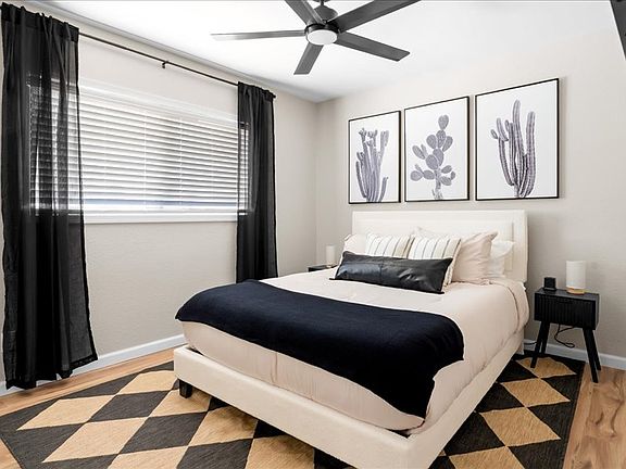 5th image of 7520 S Forest Ave #1