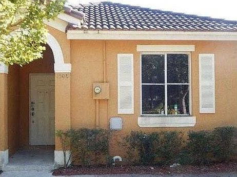 2nd image of 1508 SW 2nd St