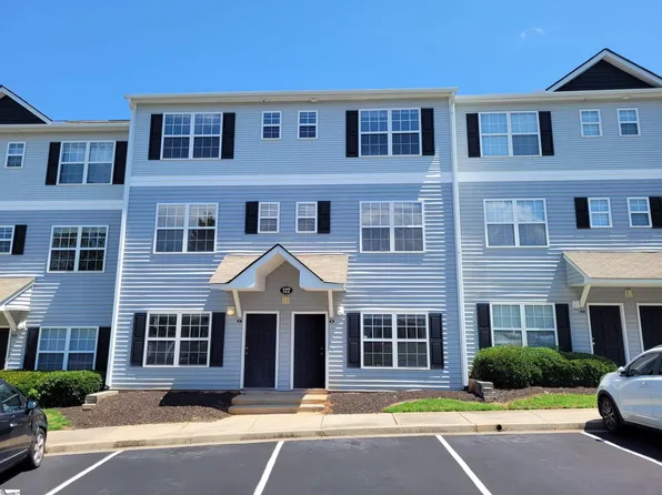 122D E University Village Dr, Central, SC 29630