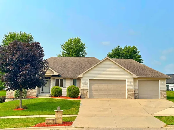 897 Tower Hill Dr, Milton, WI 53563