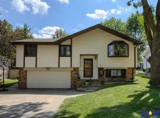 701 W Joel St, Lincoln, NE 68521