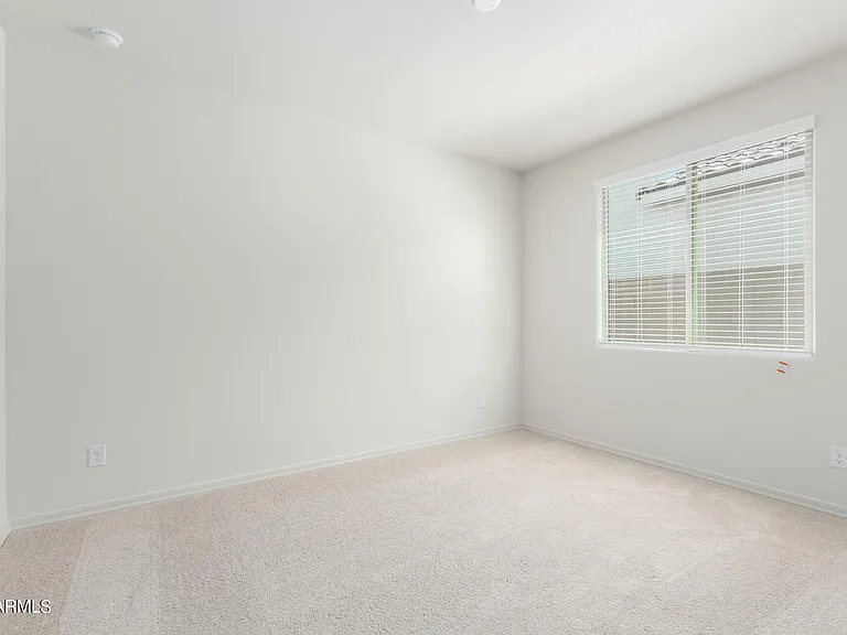 8529 S 67th Dr — Photo 30