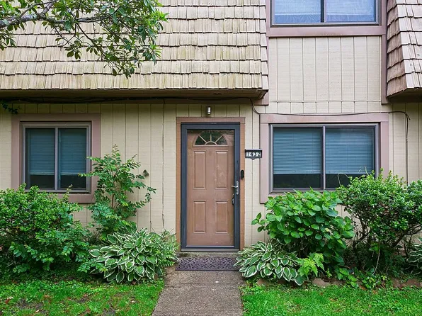 1432 Granada Ct, Newport News, VA 23608