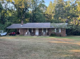 764 Gleaton Rd, Pope, MS 38658