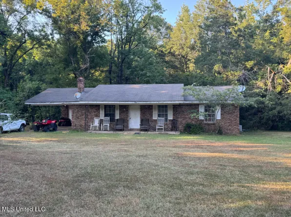 764 Gleaton Rd, Pope, MS 38658