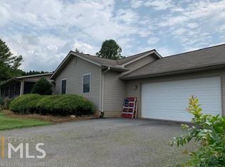 147 Little Brook Dr, Hayesville, NC 28904