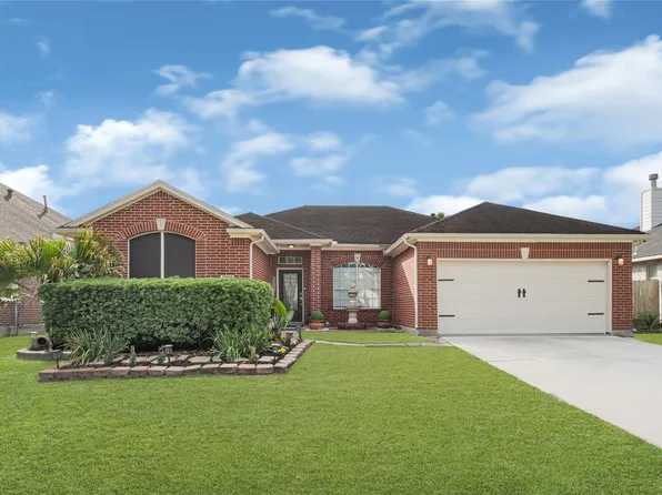 16827 Ship Anchor Dr, Friendswood, TX 77546