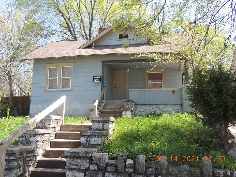 1st image of 2805 Van Brunt Blvd