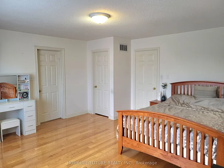72 Sharon Lee Dr — Photo 15